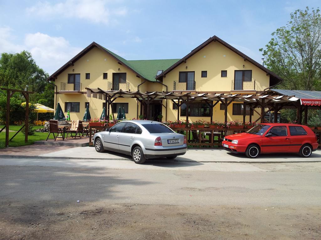 Pensiunea Lunca Arad Exterior photo